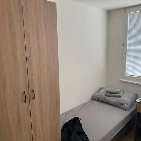 Flexihome Sk - Markusova - 70m2 - 3 Bedroom Apartment *