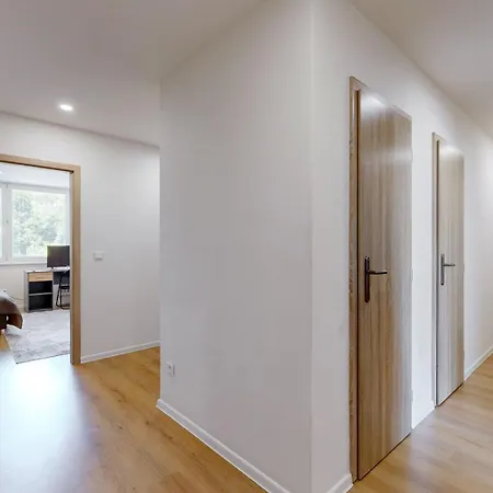 Flexihome Sk - Markusova - 70m2 - 3 Bedroom Apartament Koszyce
